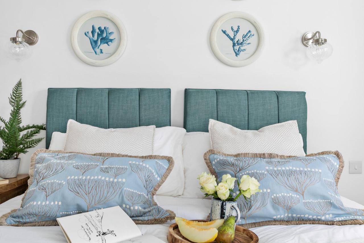 The Seaview Suites At The Corbyn Apartments Торкі Екстер'єр фото