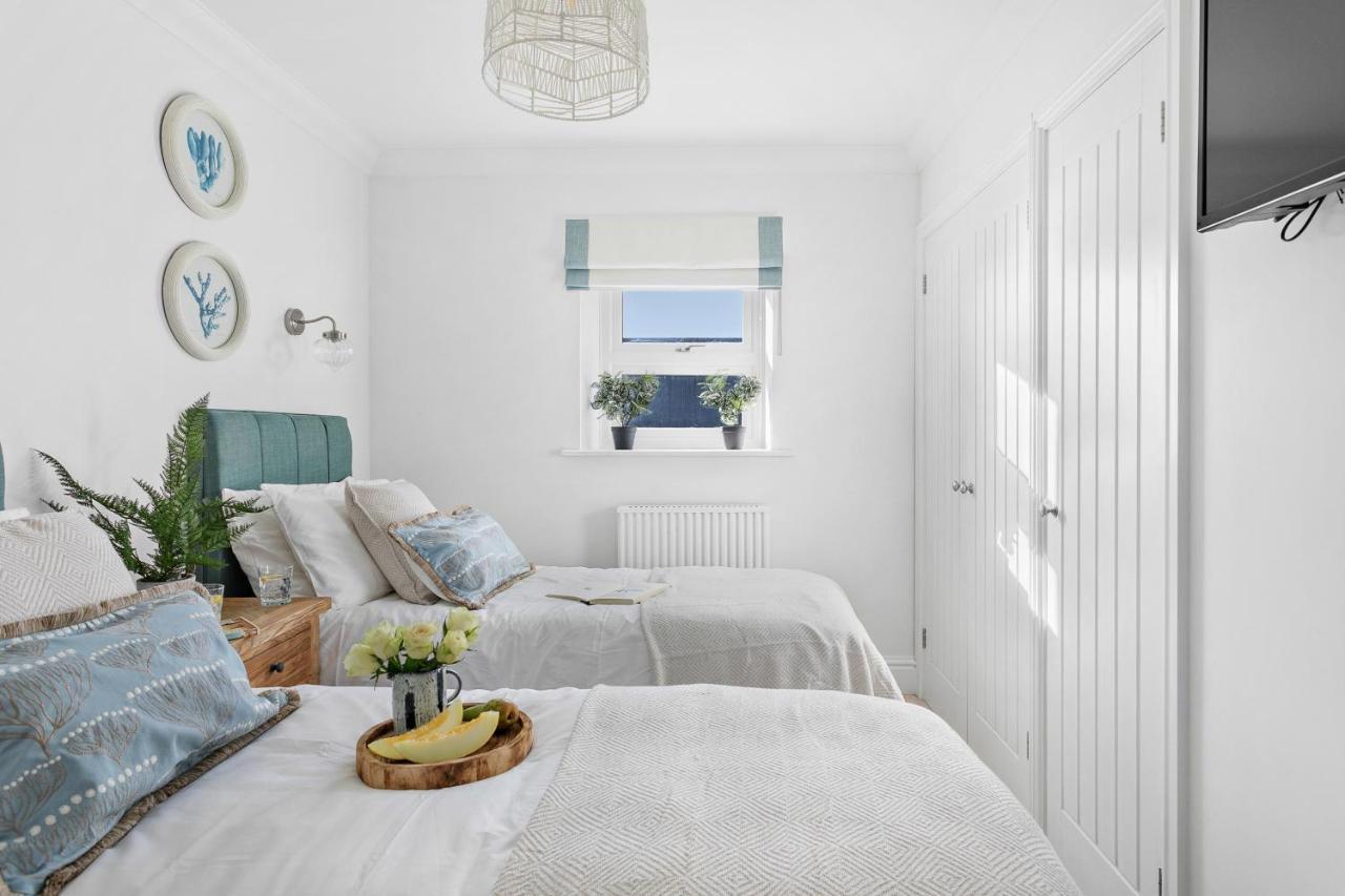 The Seaview Suites At The Corbyn Apartments Торкі Екстер'єр фото