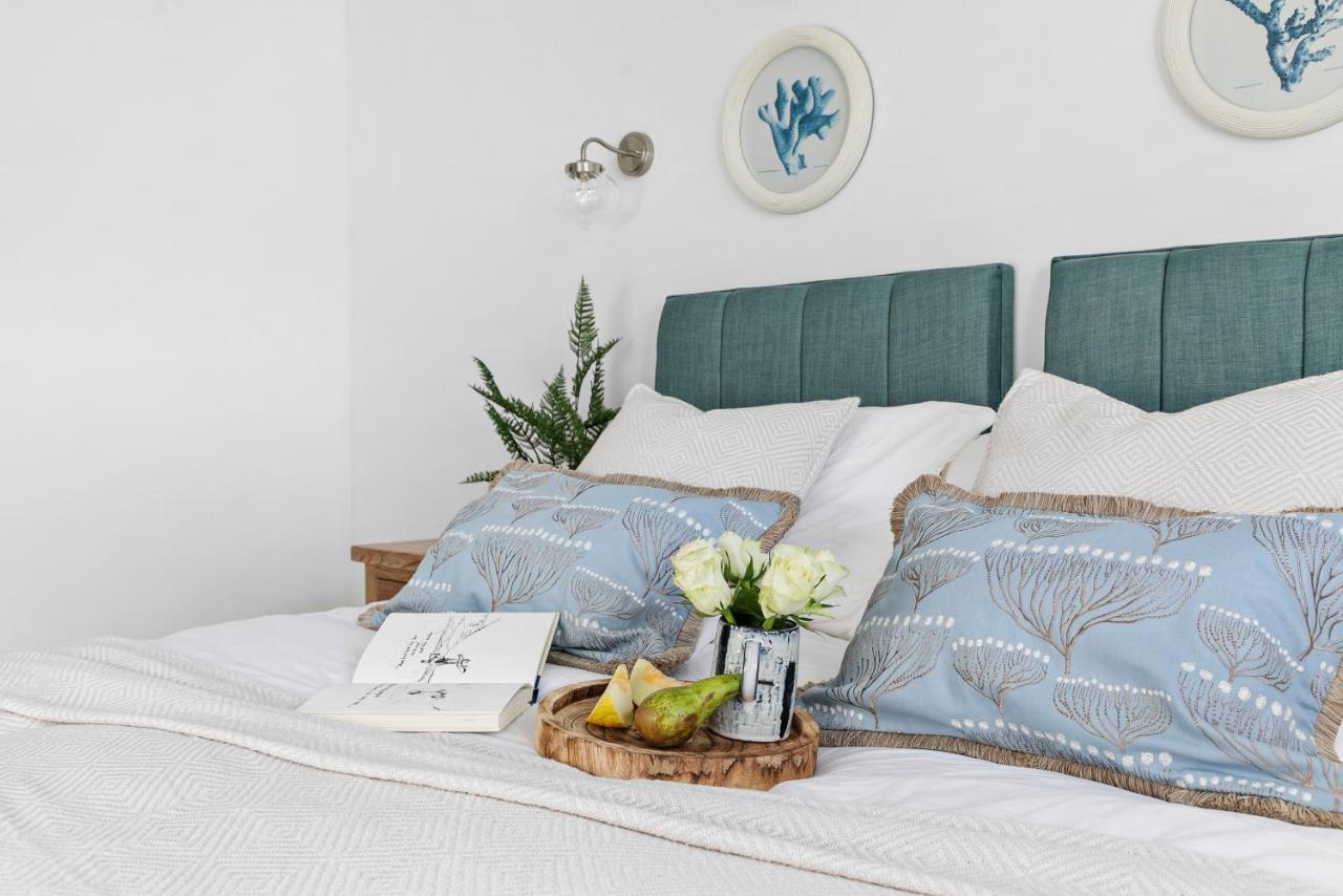 The Seaview Suites At The Corbyn Apartments Торкі Екстер'єр фото