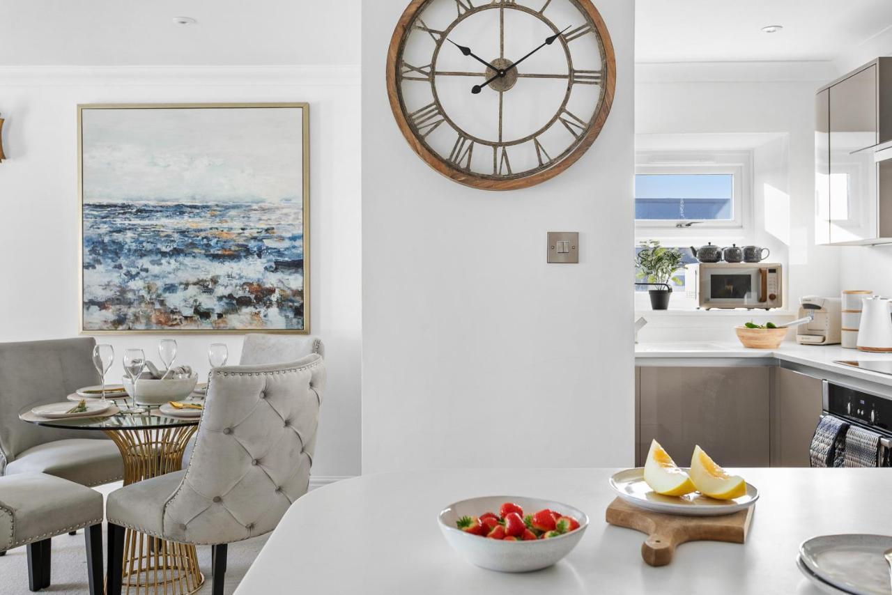 The Seaview Suites At The Corbyn Apartments Торкі Екстер'єр фото