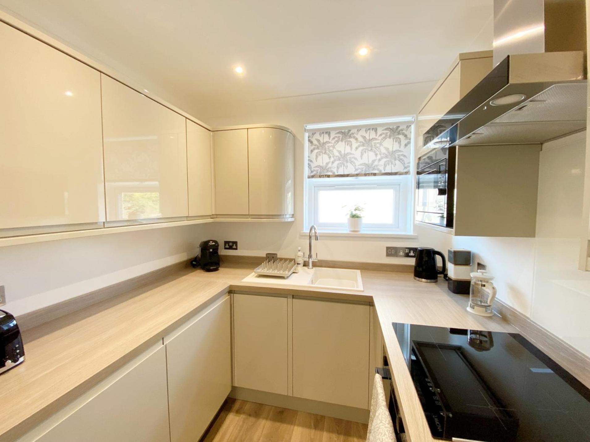 The Seaview Suites At The Corbyn Apartments Торкі Екстер'єр фото