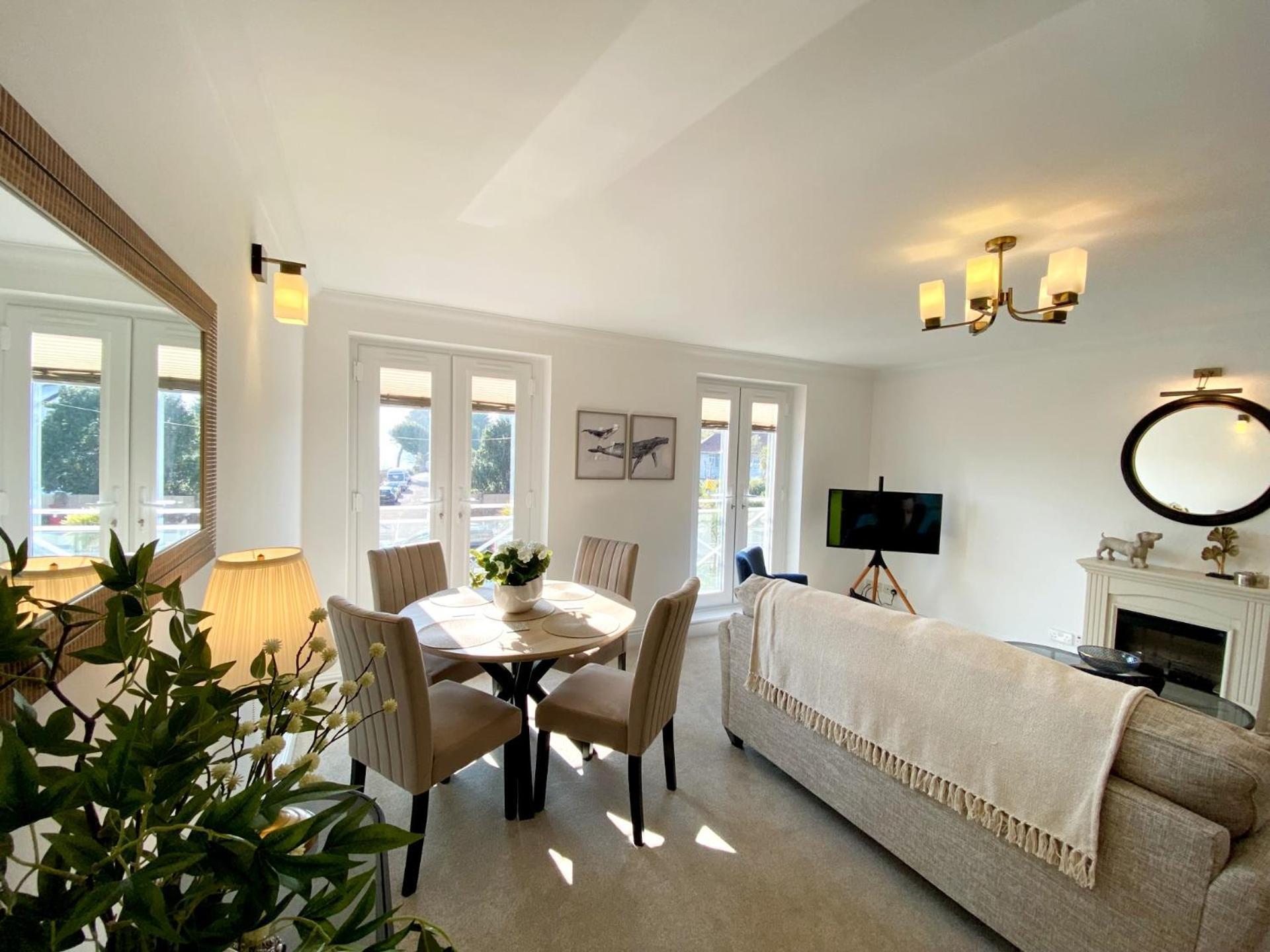 The Seaview Suites At The Corbyn Apartments Торкі Екстер'єр фото